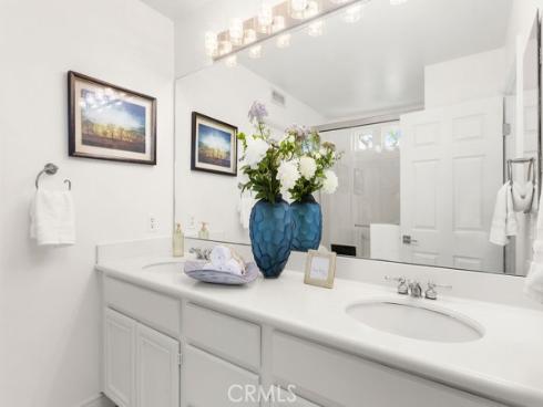 201 Cherrybrook , Irvine, CA