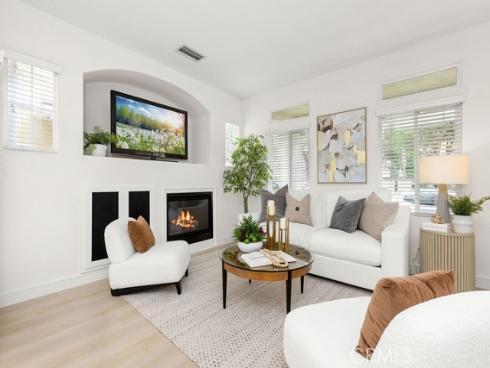 201 Cherrybrook , Irvine, CA