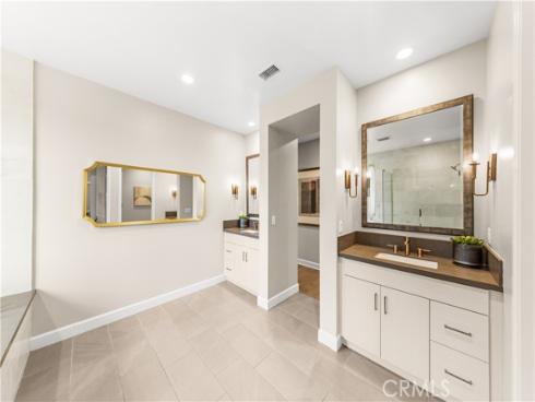 121 Whisper Rock , Irvine, CA