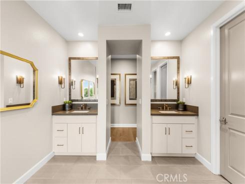 121 Whisper Rock , Irvine, CA