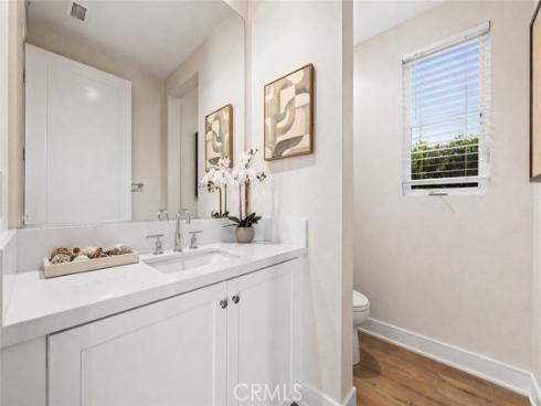 162 Winnett , Irvine, CA