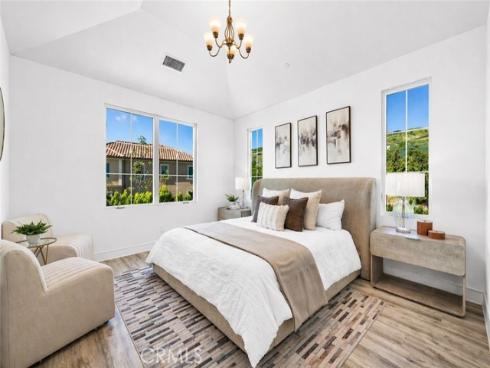 162 Winnett , Irvine, CA