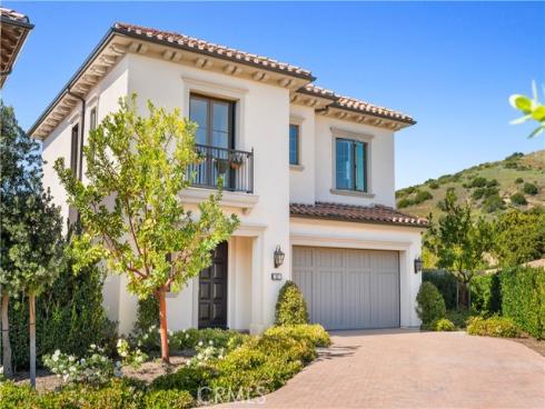 162 Winnett , Irvine, CA