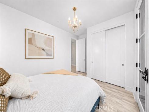 162 Winnett , Irvine, CA