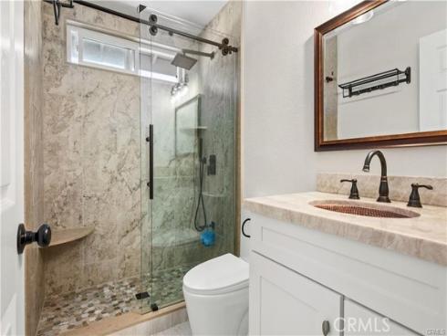 61 Bridgeport , Irvine, CA