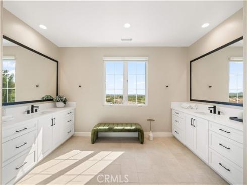 136 Salt Spg , Irvine, CA