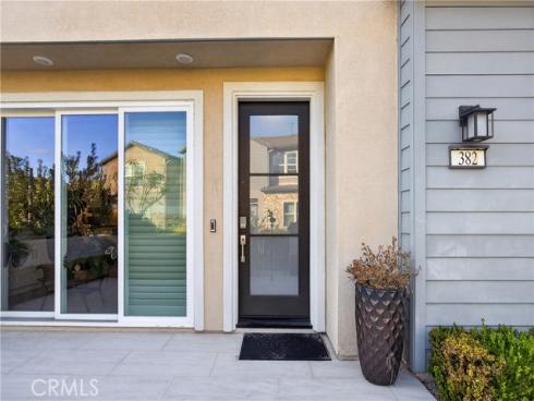 382 Chorus , Irvine, CA