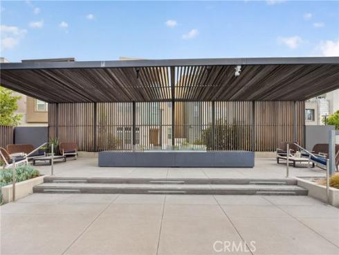 382 Chorus , Irvine, CA