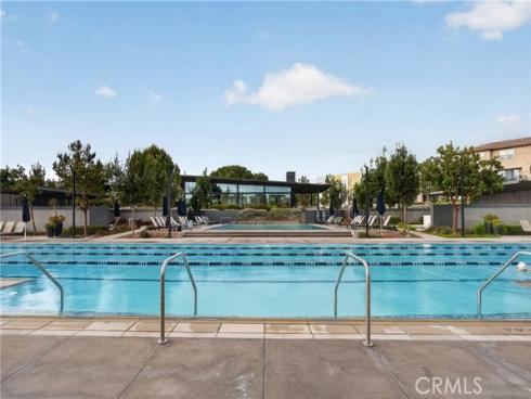 382 Chorus , Irvine, CA