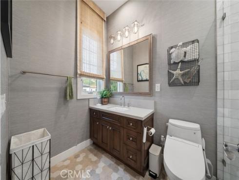 100 Boulder Pass , Irvine, CA