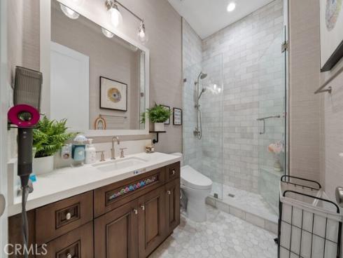 100 Boulder Pass , Irvine, CA