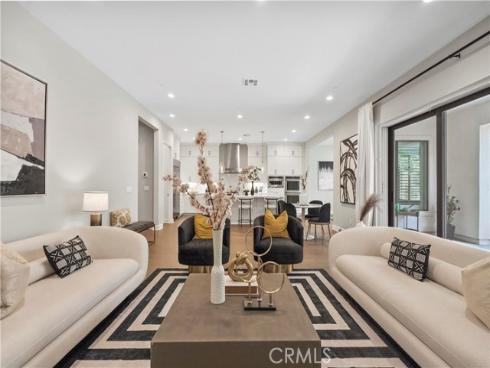 370 Sawbuck , Irvine, CA