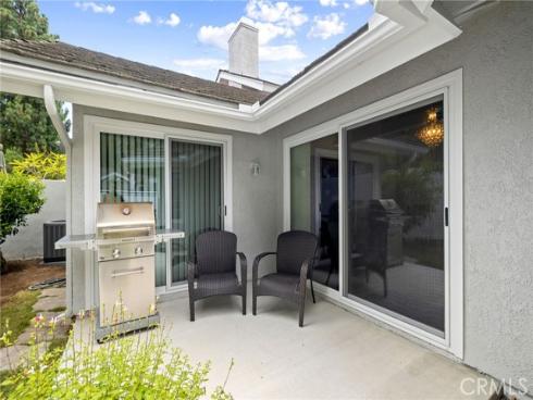 14 Aldergrove 29 , Irvine, CA