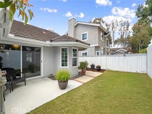 14 Aldergrove 29 , Irvine, CA