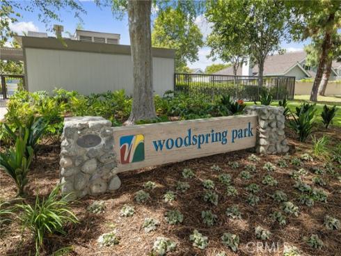 14 Aldergrove 29 , Irvine, CA