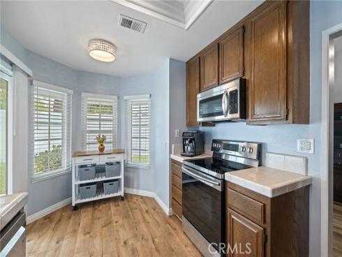 14 Aldergrove 29 , Irvine, CA