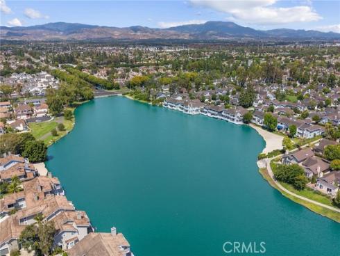 14 Aldergrove 29 , Irvine, CA