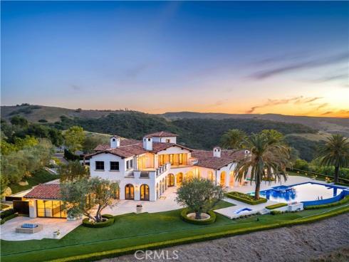 76 Golden Eagle , Irvine, CA