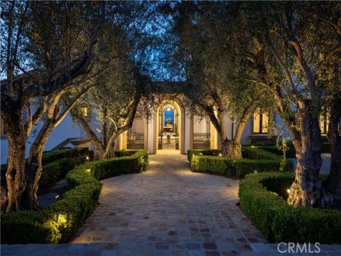 76 Golden Eagle , Irvine, CA
