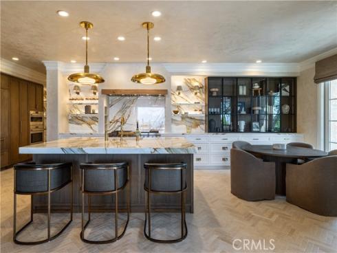 76 Golden Eagle , Irvine, CA