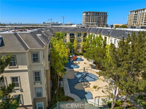 3131 Watermarke , Irvine, CA