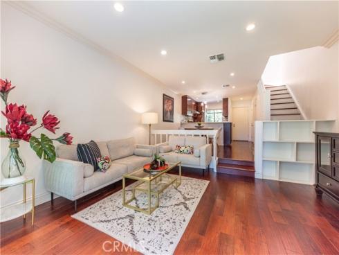 249 Pineview , Irvine, CA