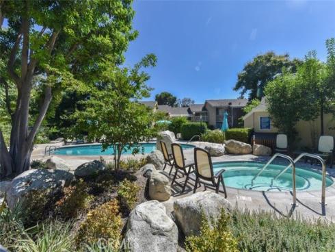 249 Pineview , Irvine, CA