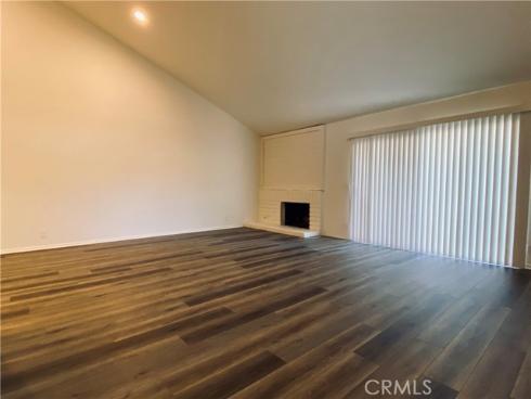 4 Windwood , Irvine, CA