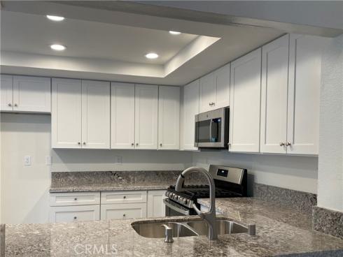 4 Windwood , Irvine, CA