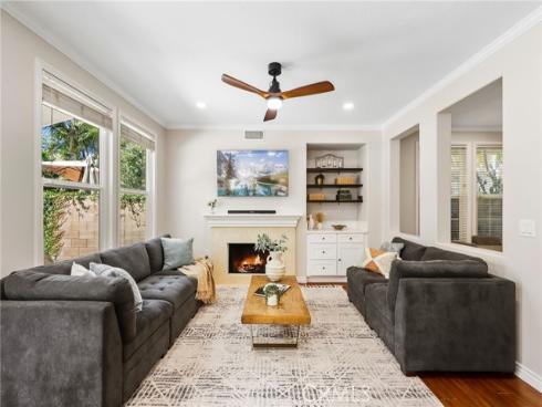15 Bel Springs , Irvine, CA