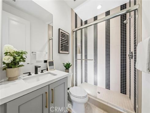 123 salt spring , Irvine, CA