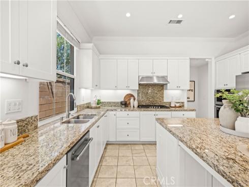 68 tollson , Irvine, CA