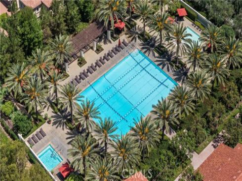 68 tollson , Irvine, CA