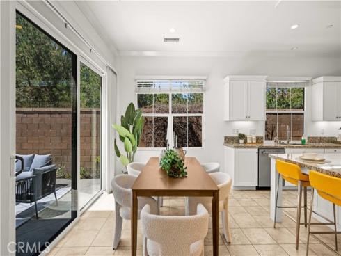 68 tollson , Irvine, CA