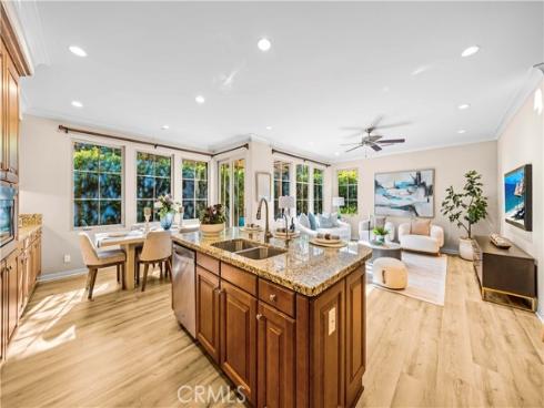71 Brindisi , Irvine, CA