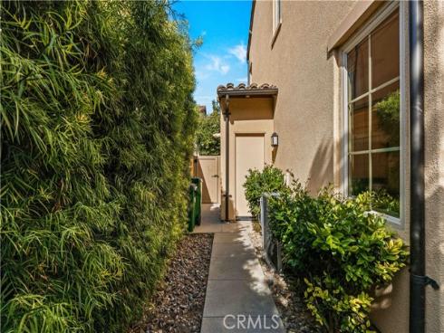 71 Brindisi , Irvine, CA