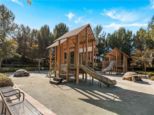 71 Brindisi , Irvine, CA
