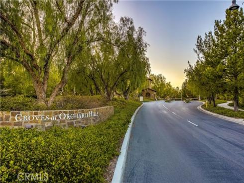 14  Lonestar  , Irvine, CA
