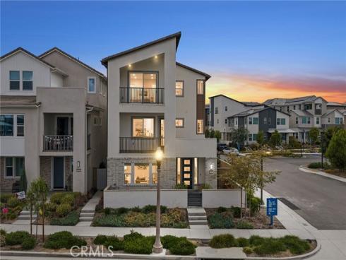 427 Flycatcher , Irvine, CA