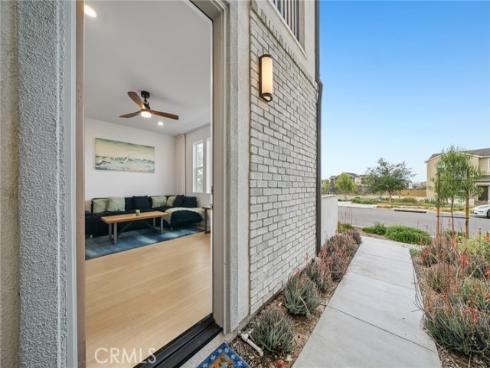 427 Flycatcher , Irvine, CA