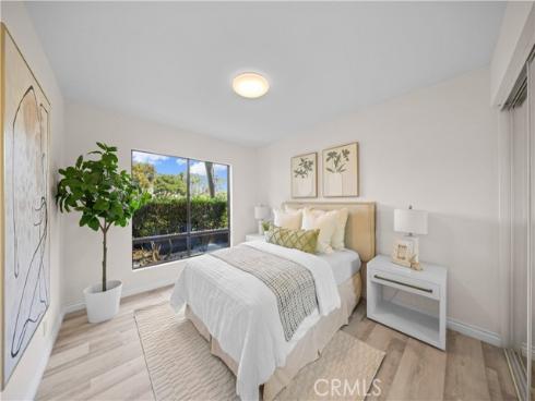 18 Solana , Irvine, CA