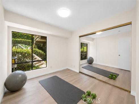 18 Solana , Irvine, CA