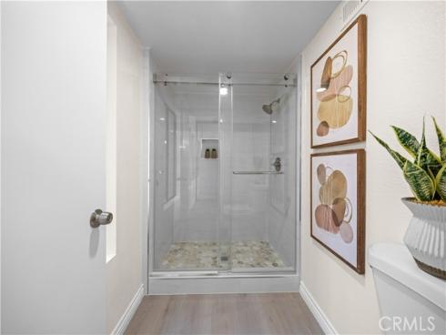 18 Solana , Irvine, CA