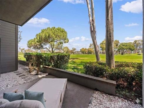 18 Solana , Irvine, CA