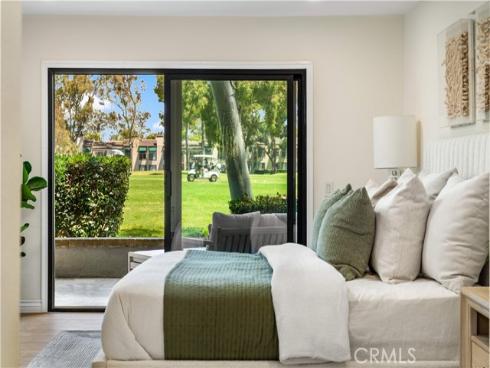 18 Solana , Irvine, CA