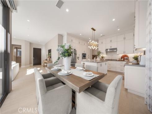126 Bellini , Irvine, CA