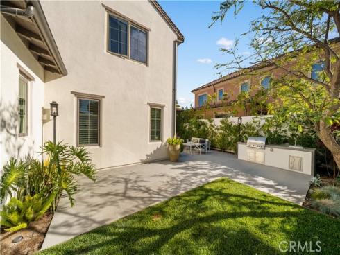 126 Bellini , Irvine, CA