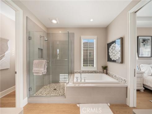 126 Bellini , Irvine, CA