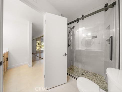 4181 Sandburg Way, Irvine, CA