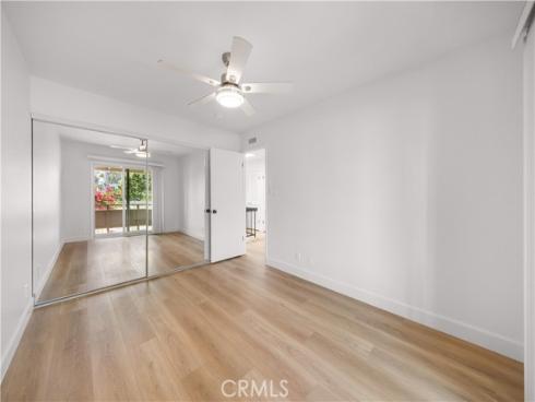 4181 Sandburg Way, Irvine, CA